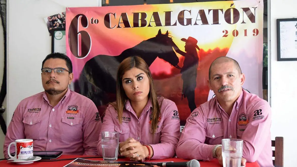 20 Invitan a Cabalgaton 2019